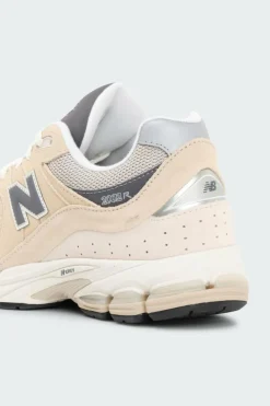 2002 - Baskets | Beige