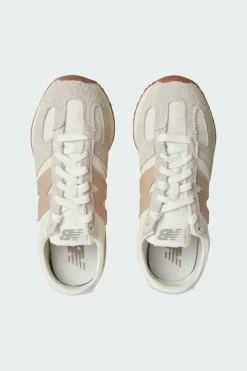 471 - Baskets | Beige