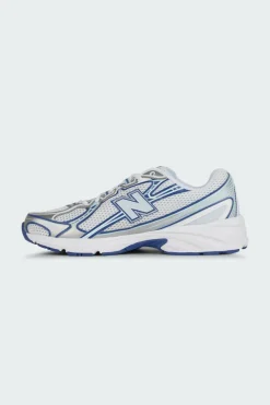 740 - Baskets | Blanc