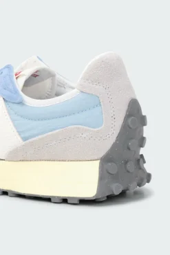 327 - Baskets | Bleu