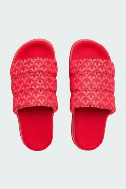 ADILETTE ESSENTIAL - Claquettes | Rouge