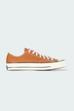 CHUCK 70 OX - Baskets | Marron