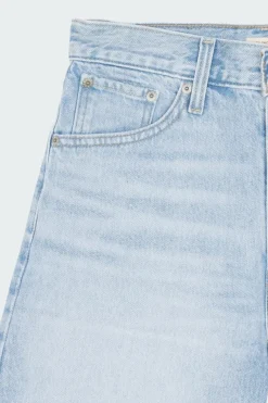 CINCH MID-THIGH SHORT - Short | Bleu