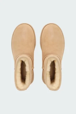 CLASSIC MINI II - Boots en cuir velours | Marron