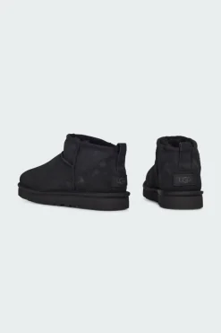 CLASSIC ULTRA MINI - Bottines | Noir