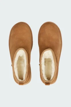 CLASSIC ULTRA MINI PLATFORM - Boots | Marron