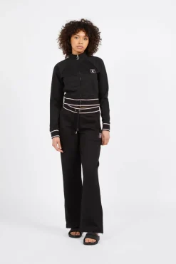 EMBOSSED SLIDER - Sandales | Noir