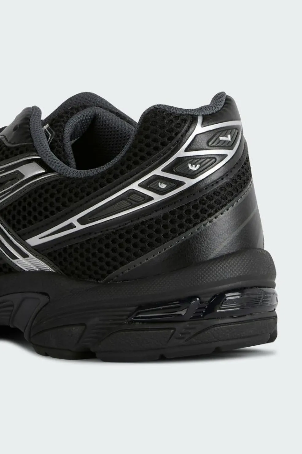 GEL-1130 - Baskets | Noir