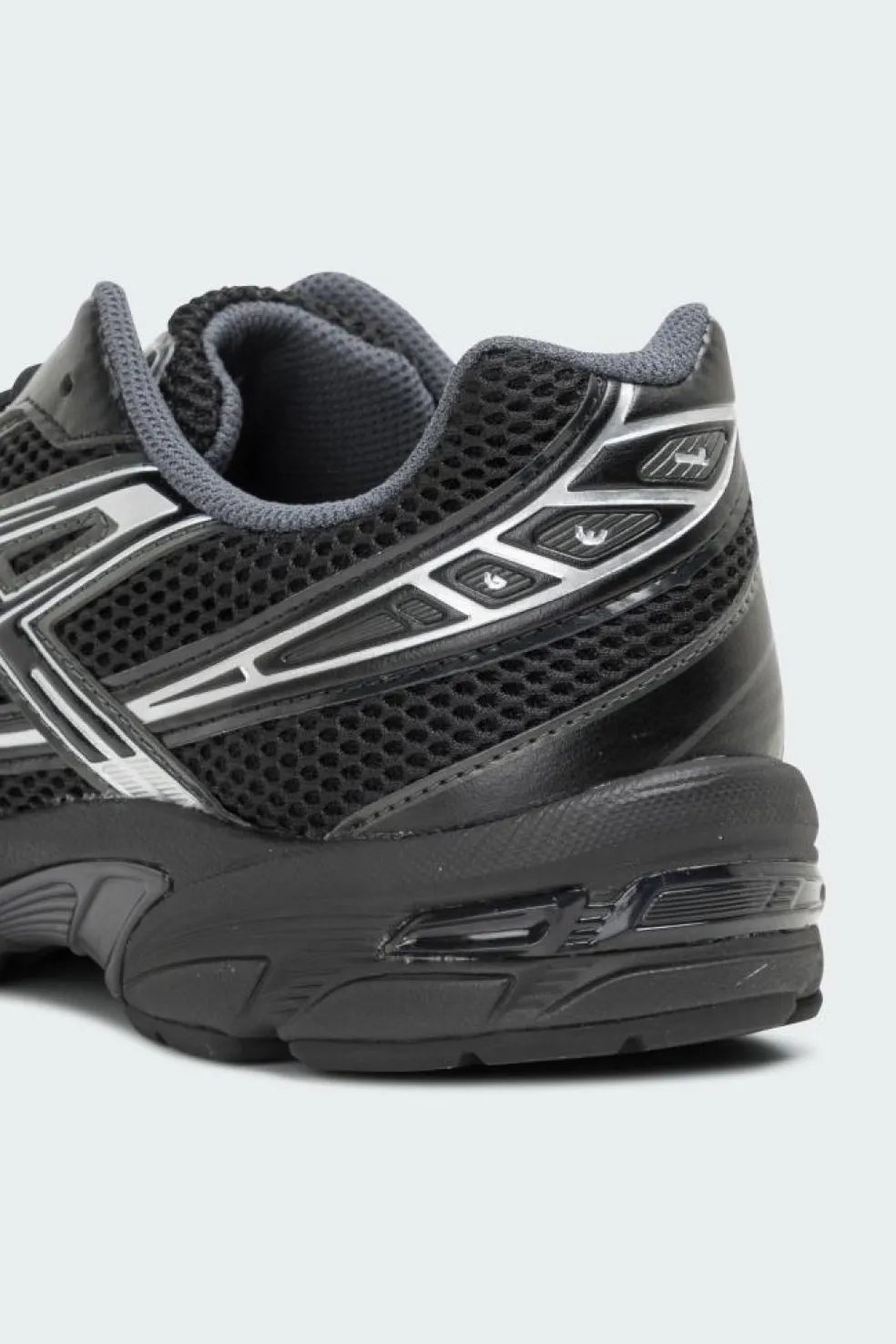 GEL-1130 - Baskets | Noir