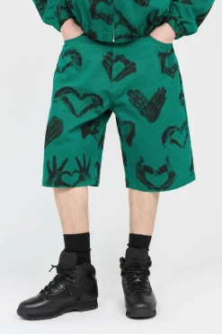Hand Heart Shorts - Short | Vert