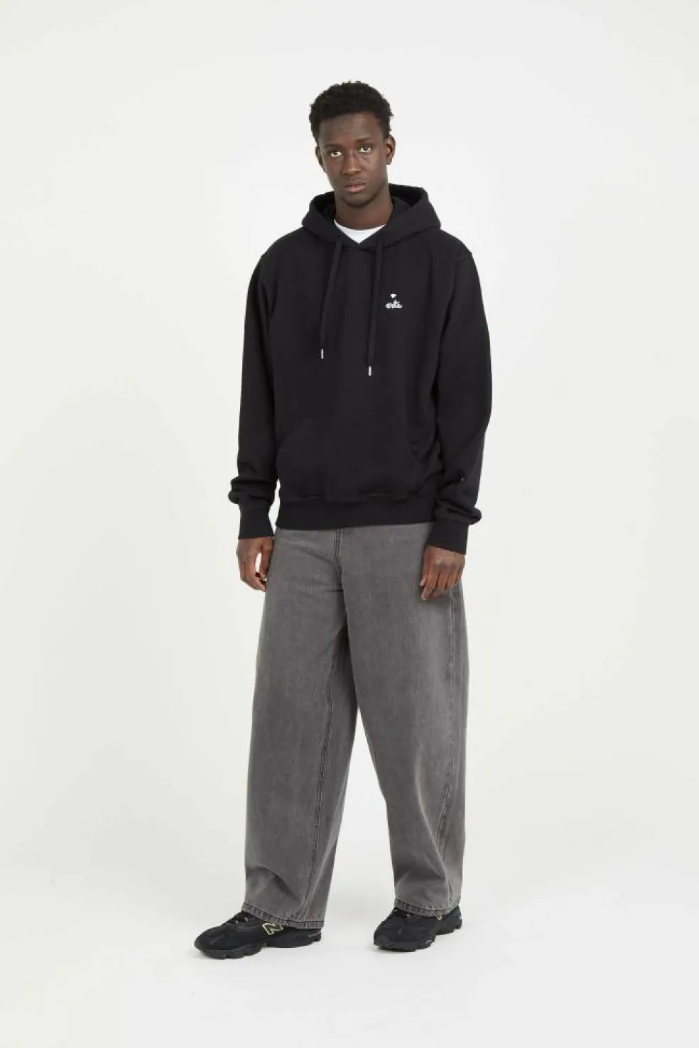 Heart Logo Hoodie - Hoodie | Noir