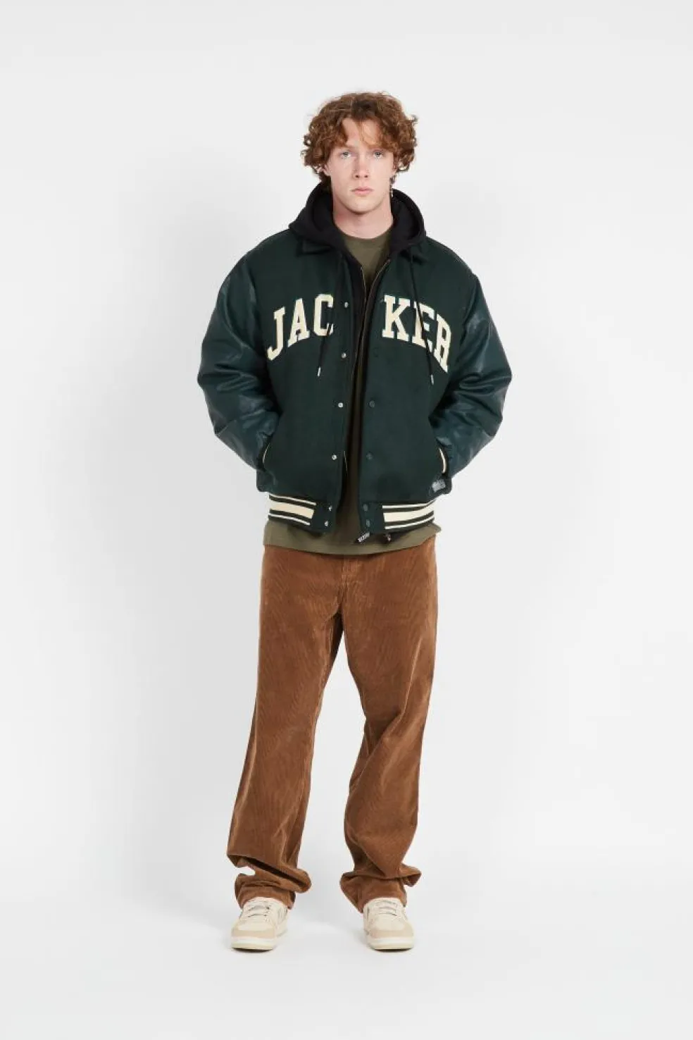 LINEAR MOUNTAIN S/S GRAPE LEAF - T-shirt | Kaki