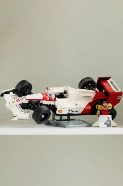 MCLAREN MP4/4 ET AYRTON SENNA - Jeu | Multicolore