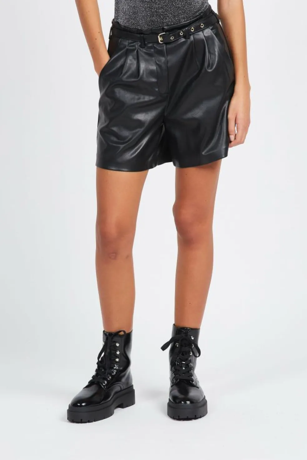 ONLHEIDI FAUX LEATHER SHORTS NOOS OTW - Short | Noir