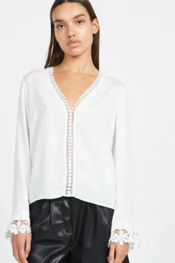 ONLMOLLY LS V-NECK LACE TOP WVN CS - Top | Beige