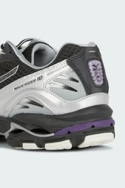 SHOE WAVE RIDER 10 - Baskets | Noir