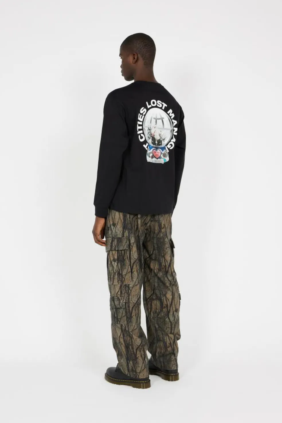 SNOW GLOBE LONG SLV TEE - T-shirt | Noir