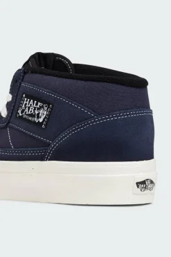 UA Half Cab 33 DX - Baskets | Bleu