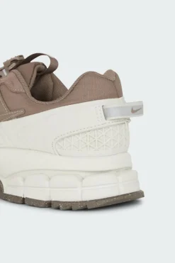 VOMERO ROAM LIGHT BONE - Baskets | Marron