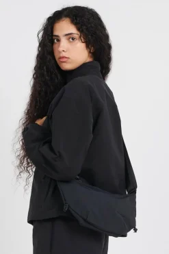 W NEVER STOP CROSSBODY - Sac à bandoulière | Noir