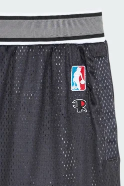 WE COME IN PEACE BASKETBALL SHORTS - Short | Noir